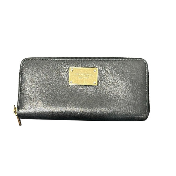 Michael Kors Black Leather Zip Wallet with Gold Hardware - Picture 1 of 6